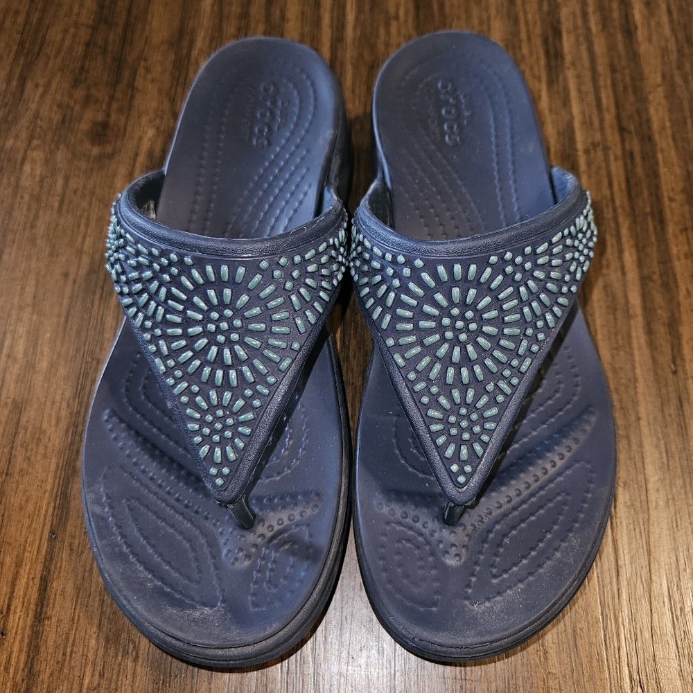 Crocs Flip Flops Womens Size 6 Navy Monterey Diamante Green Beaded Wedge Sandal